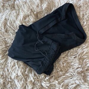 Lounge set. Like new. Pants with drawstring and pockets. Super comfy.